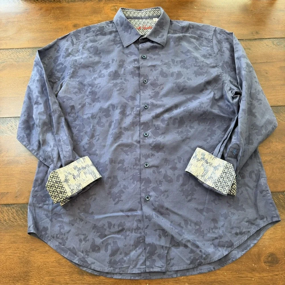 Robert Graham brand robert